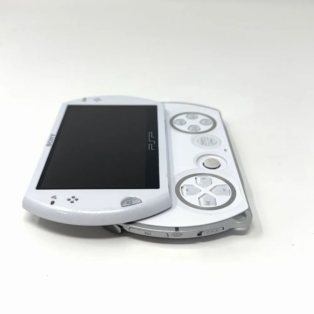 Sony PSP-N1000 PSP Go Piano White Handheld Console Charger Included Tested